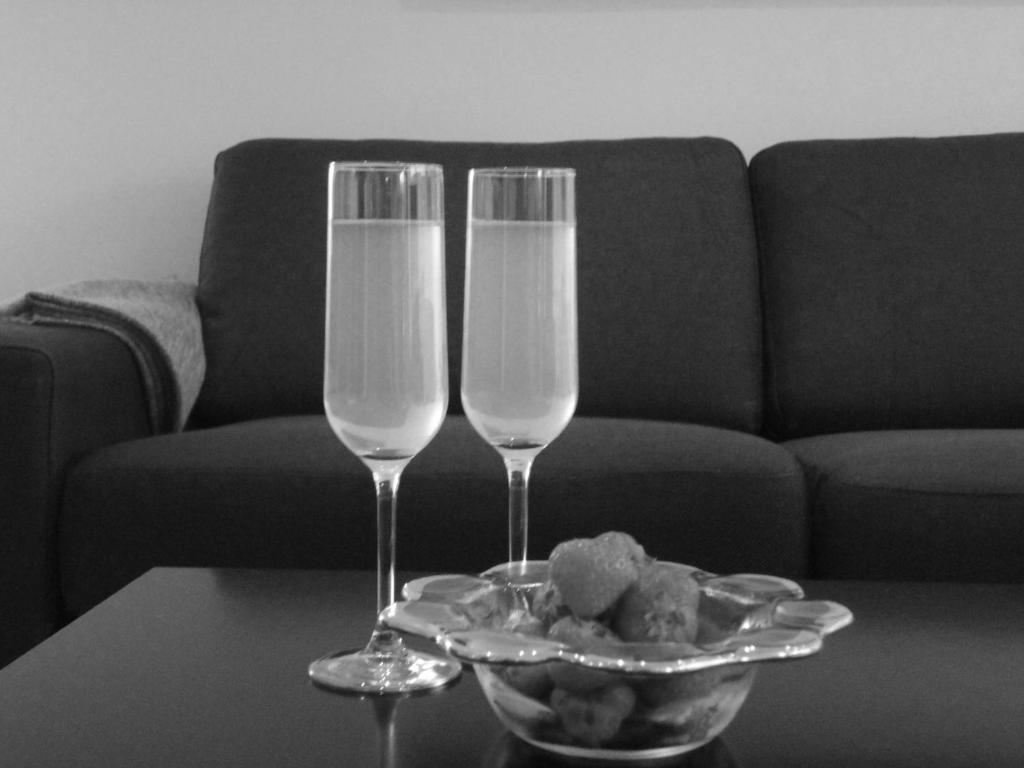 Black Pearl Apartment Hotel Рейкьявик Экстерьер фото